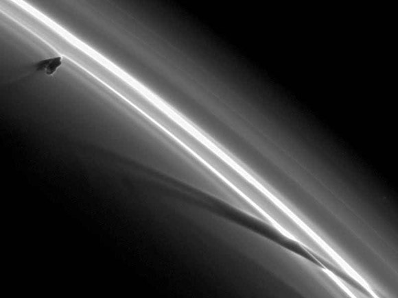 Forr�s: NASA, JPL, SSI