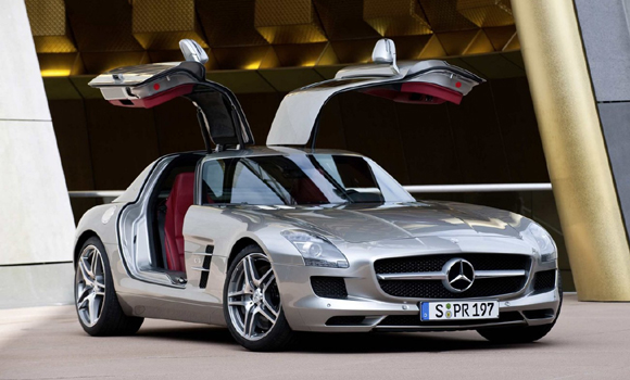 Forrás: Mercedes-Benz Forrás: Mercedes-Benz