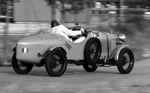 Fot�: Papp Zolt�n (Veter�n Aut� �s Motor)