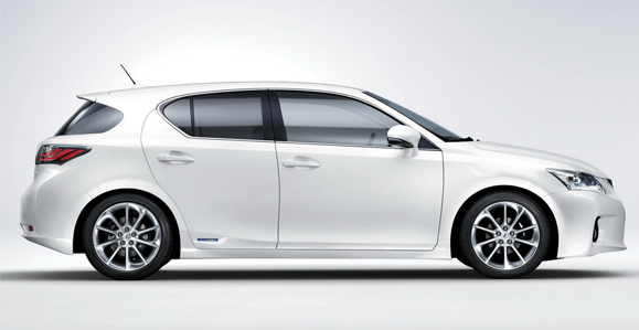 Forrás: Lexus Forrás: Lexus