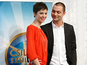 �me a Csillag Sz�letik m�sorvezet�i �s zs�ritagjai!