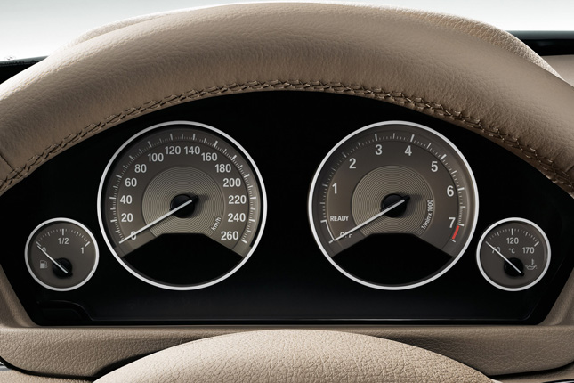 Forr�s: BMW